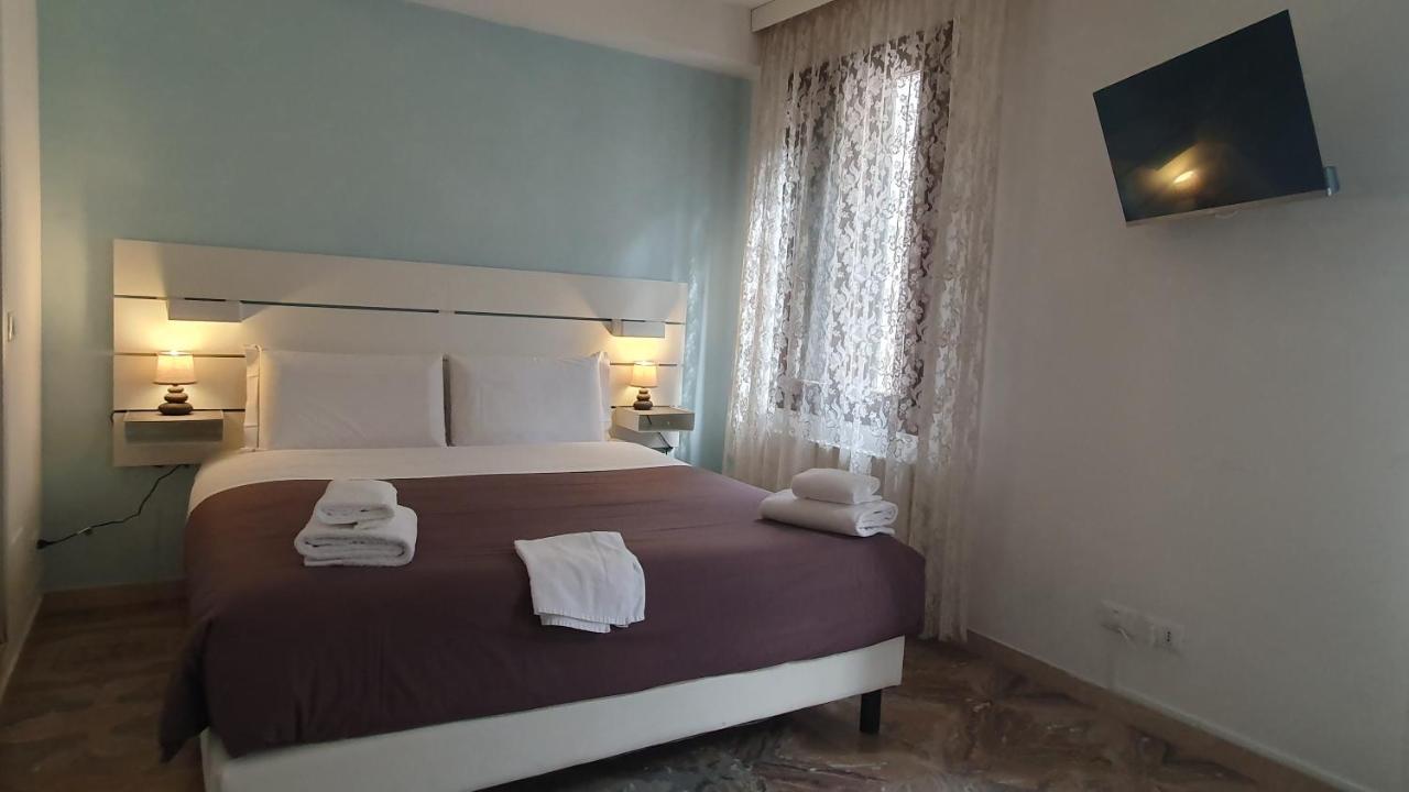 Casa Del Pozzo Hotel Venesia Bagian luar foto