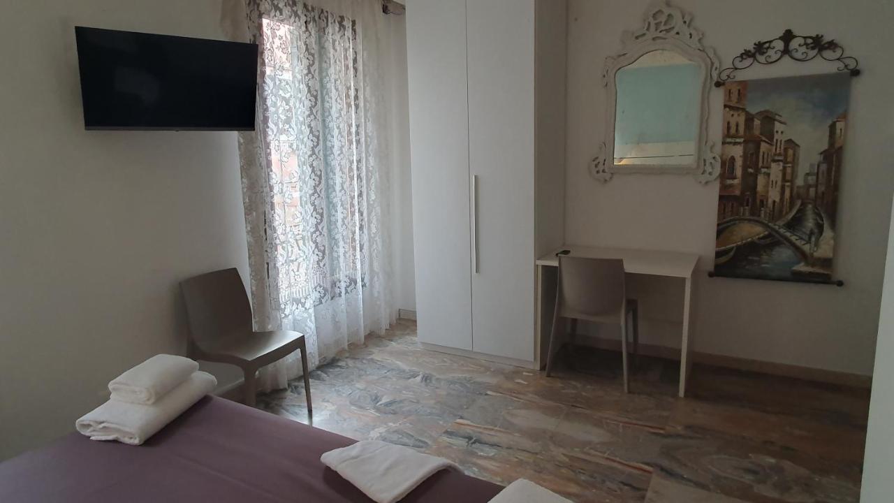 Casa Del Pozzo Hotel Venesia Bagian luar foto